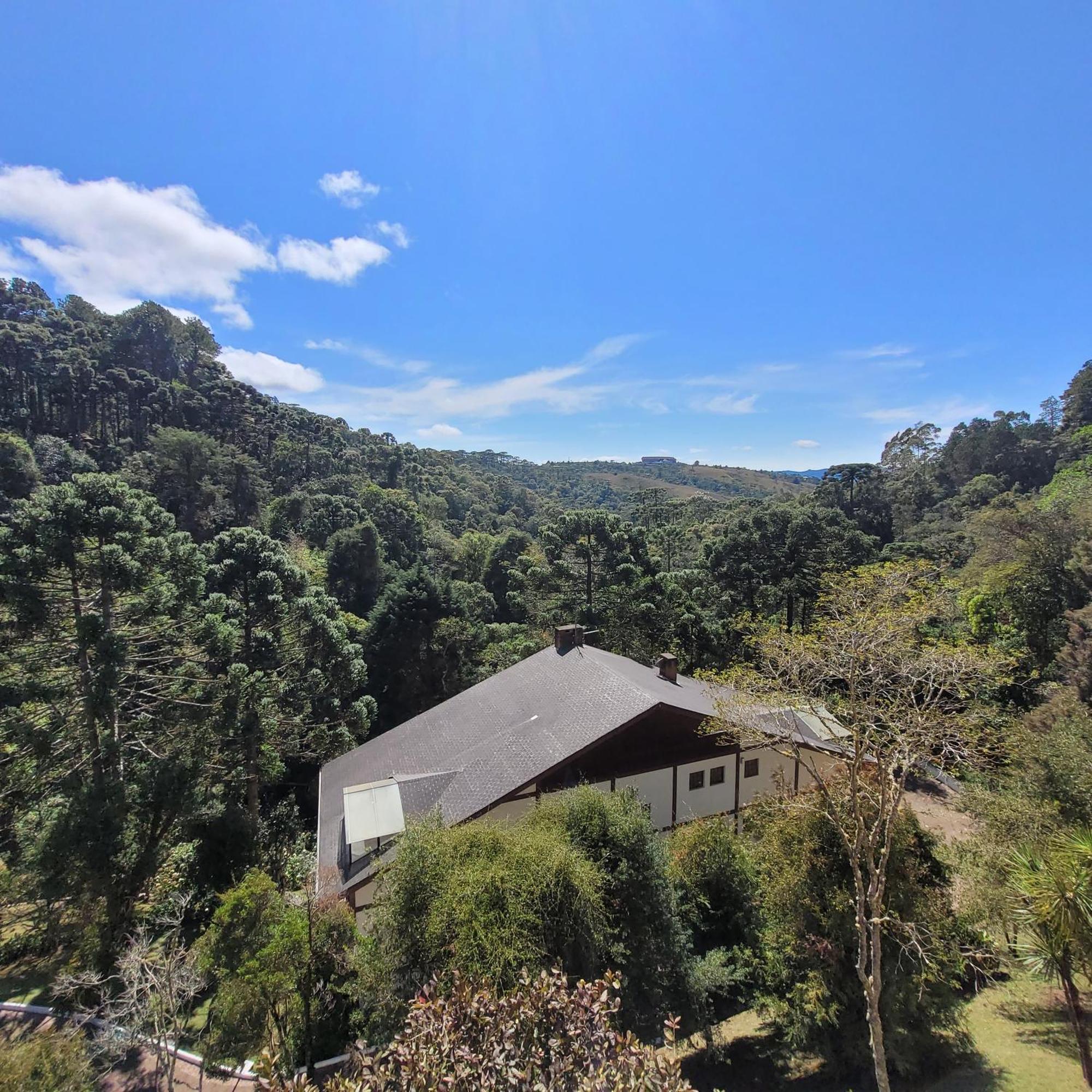 COBERTURA de 200m com Vista fantástica! Campos do Jordão Exterior foto
